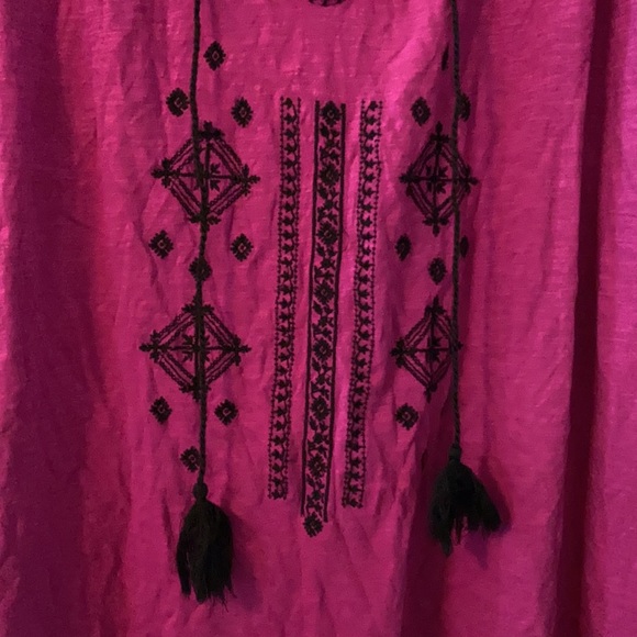 New Directions Weekend Top - Picture 5 of 5